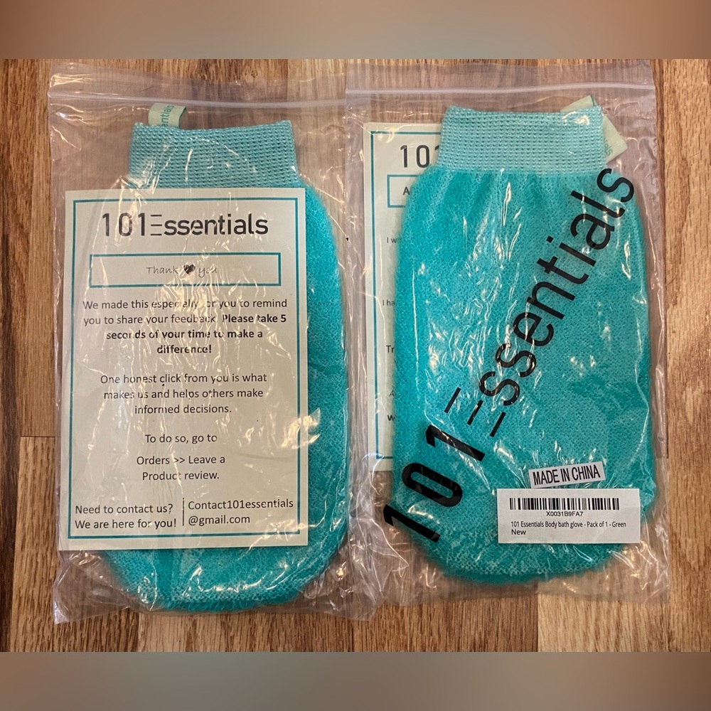 Essentials Exfoliating Body Glove - Teal (2) New